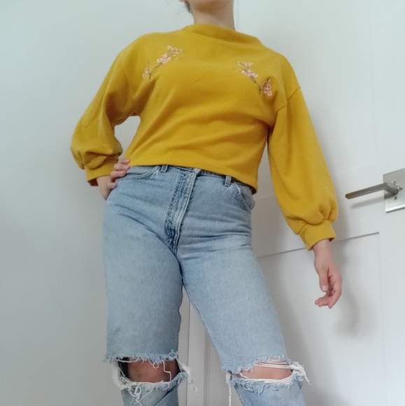 Romwe Puff Sleeve Embroidered Cropped Sweater - Picture 3 of 6
